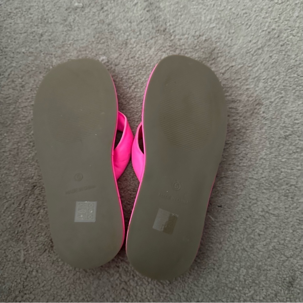 Pink Platform Flip Flops - Picture 4 of 4